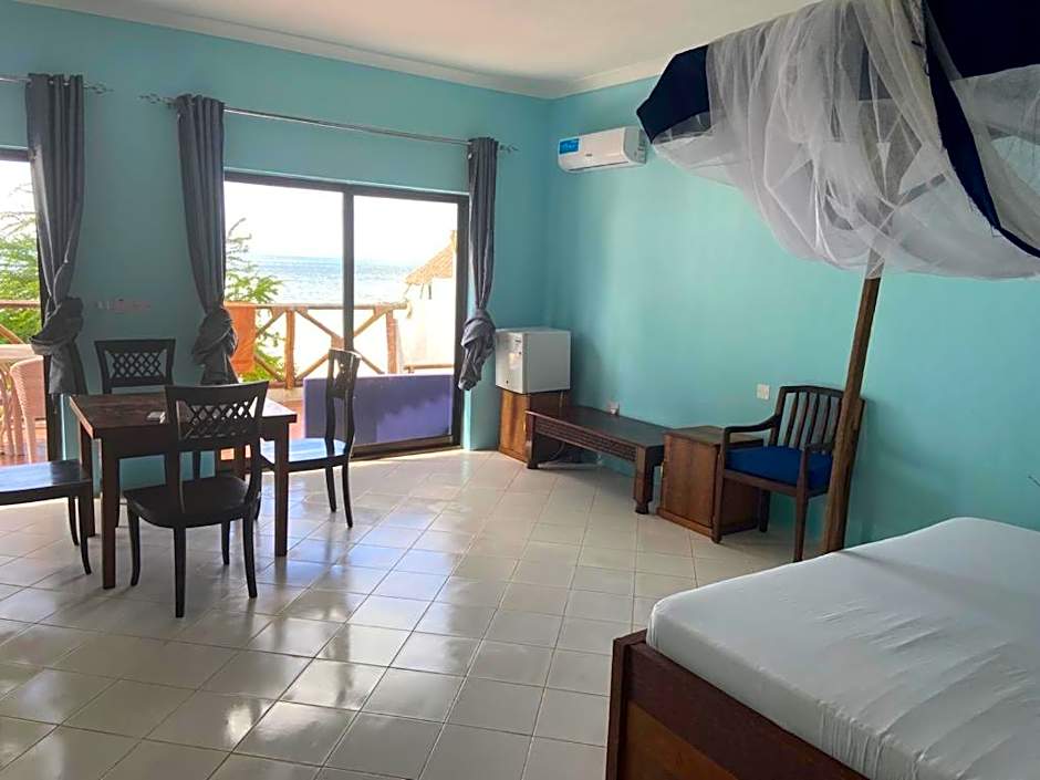 Kaure Sand Beach Lodge