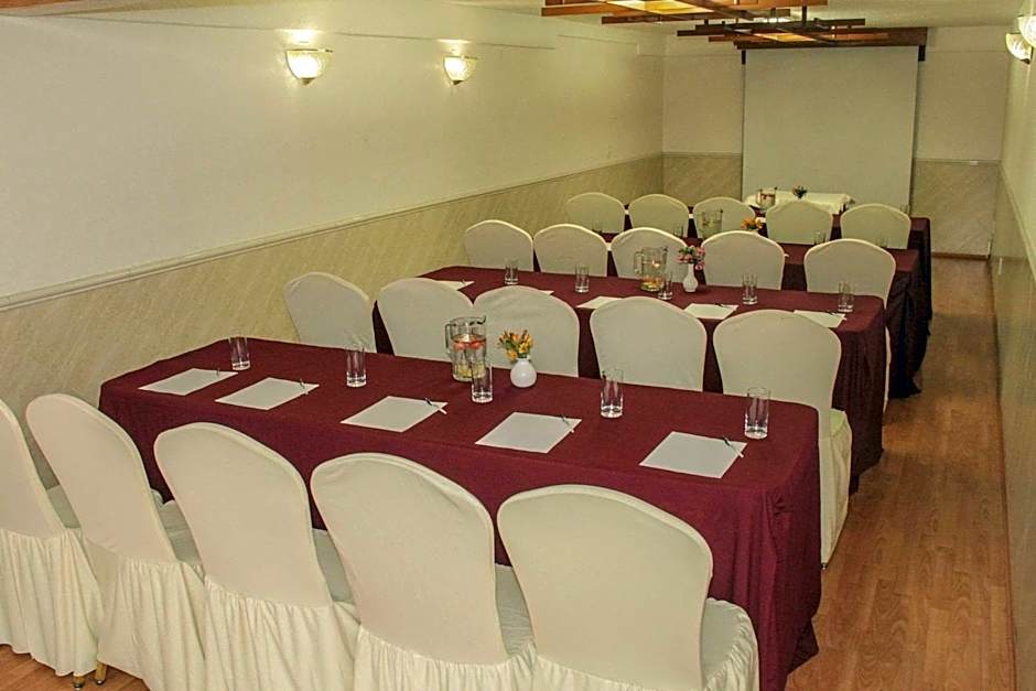 Radisson Hotel Del Rey Toluca