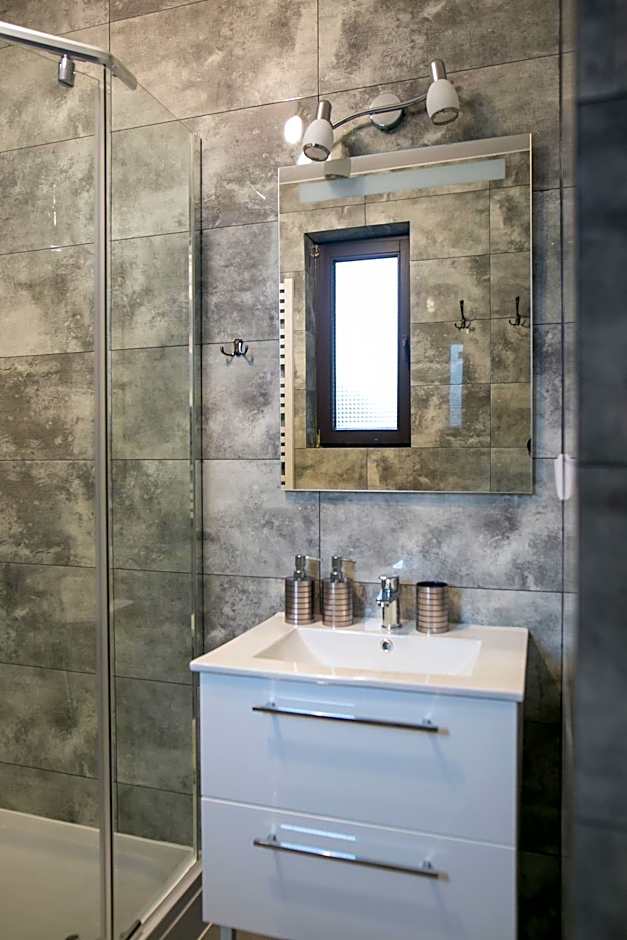 Eko Hotel Na Wierzynka & Park Pinokia