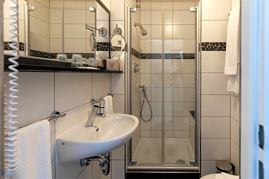 Hotel garni " Am Domplatz"