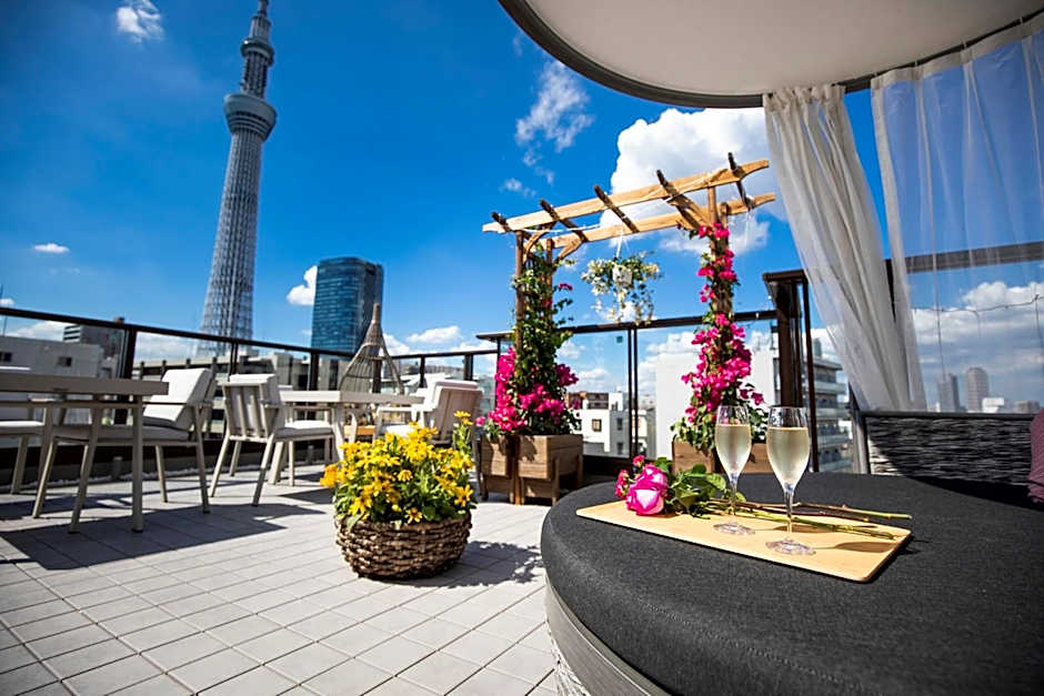SOLA HOTEL