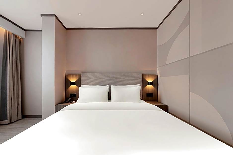 Hanting Hotel Wuhan Wuchang Railway Station