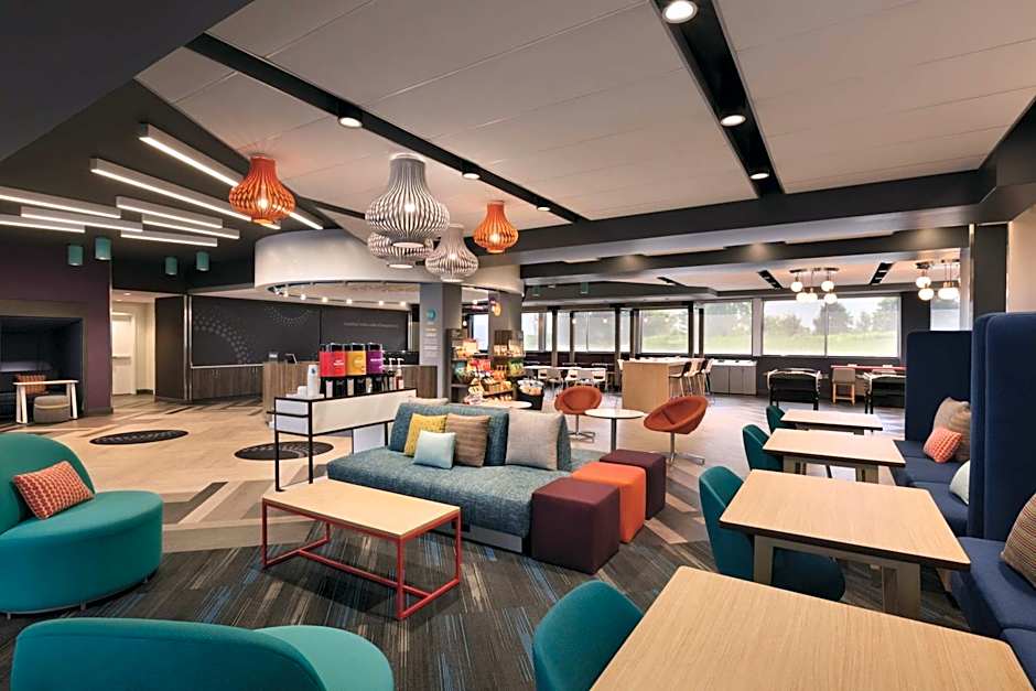 Tru by Hilton Lancaster East PA