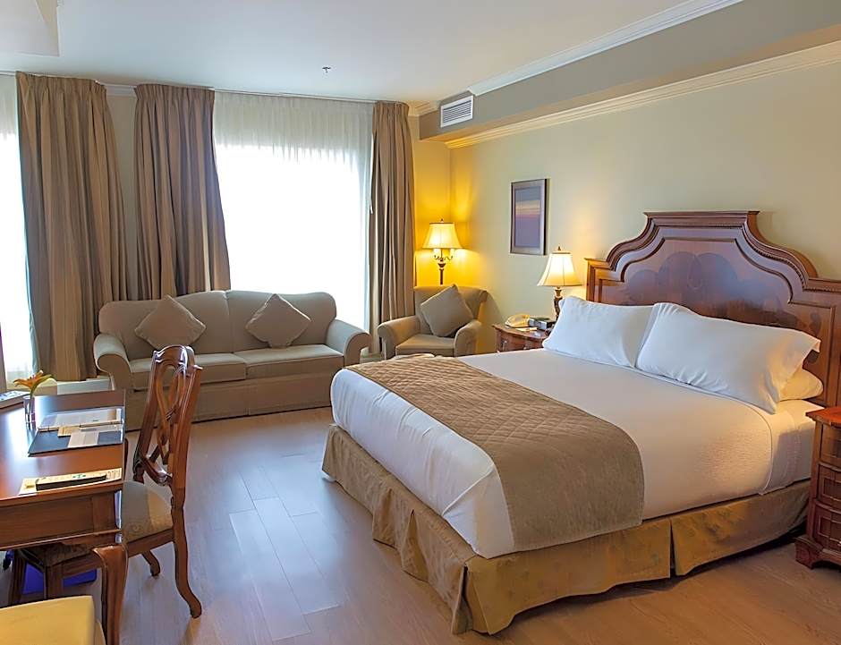 Photo 1 of 5 of Efficiency 1 King Bed Suite