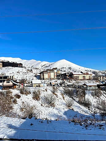 Triple Room with Balcony