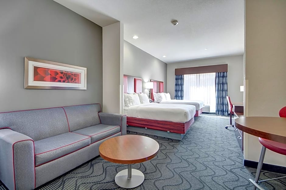 Holiday Inn Express and Suites Oklahoma City North, an IHG Hotel