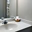 Clarion Pointe - Greensboro Coliseum Area