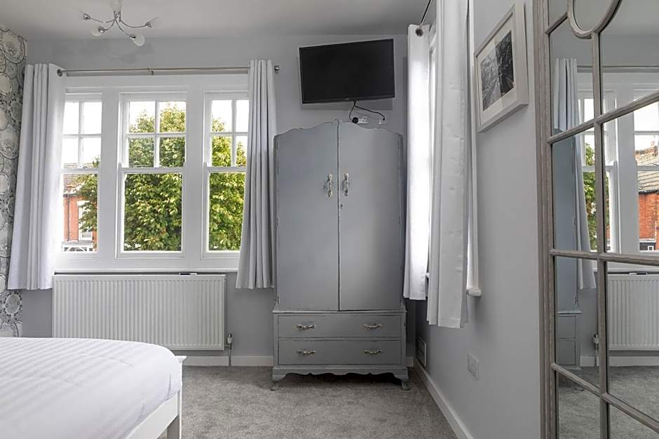 The Sleep-Inn Hare B&B