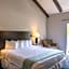 Cannery Row Inn