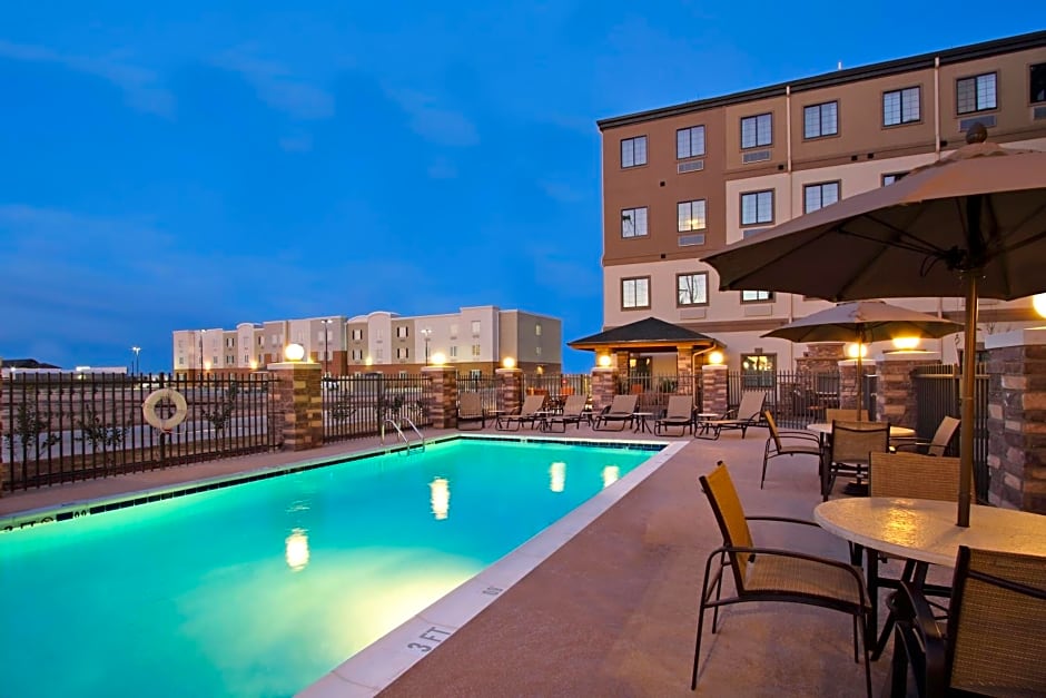 Staybridge Suites - Odessa - Interstate HWY 20