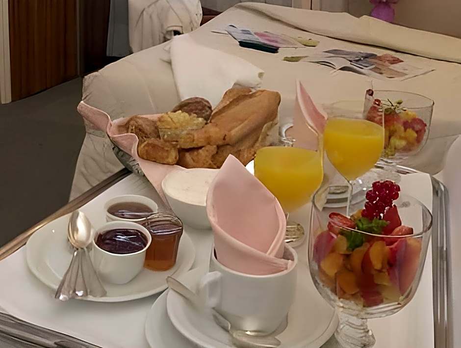 Logis Hotels - Hotel et Restaurant Le Lion d'Or