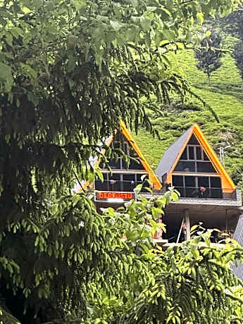 DereÜstü ve Gökçe Bungalov Evleri