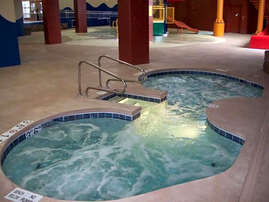 Holiday Inn Omaha Downtown Waterpark By IHG