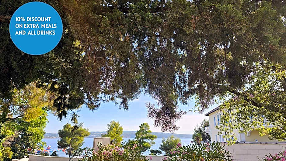 Hotel Vila Ružica- glavna zgrada i depandanse