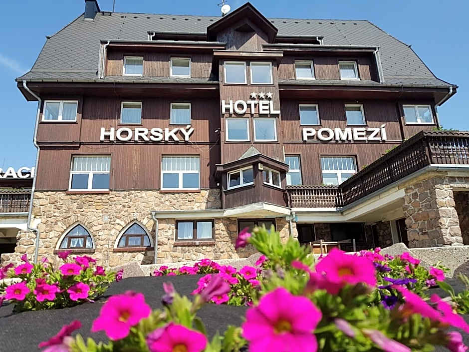Hotel Pomezí