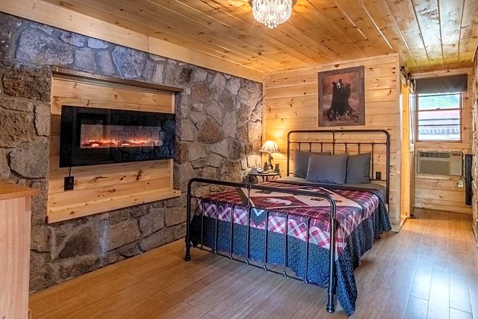 Marshall's Creek Rest Motel