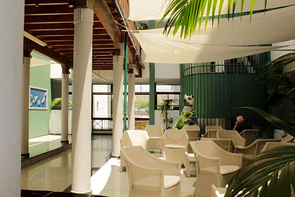 Aparthotel Green Field