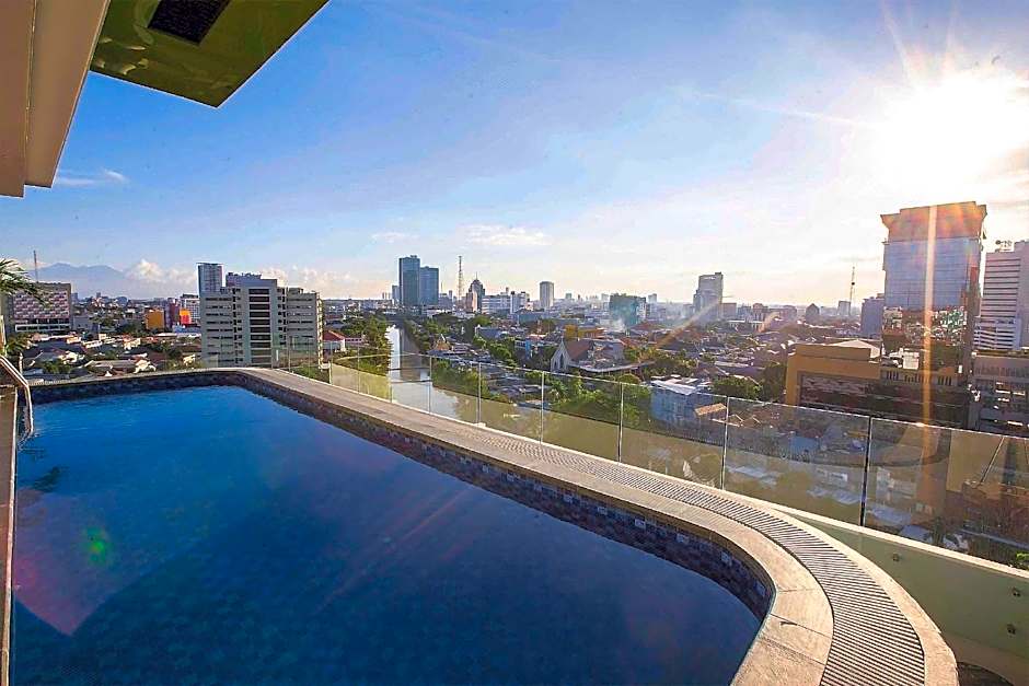 The Life Styles Hotel Surabaya