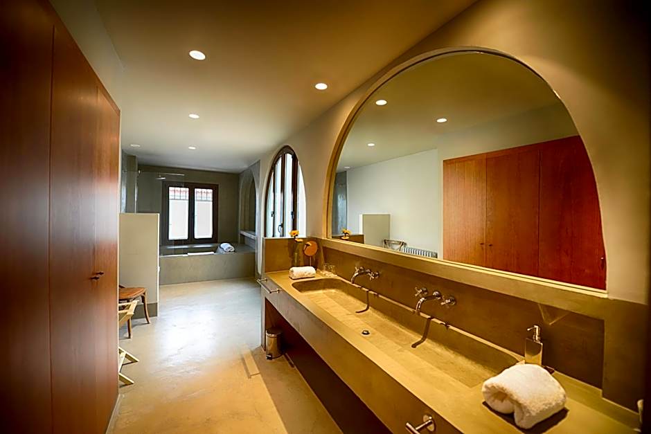 Palacio Carvajal Girón