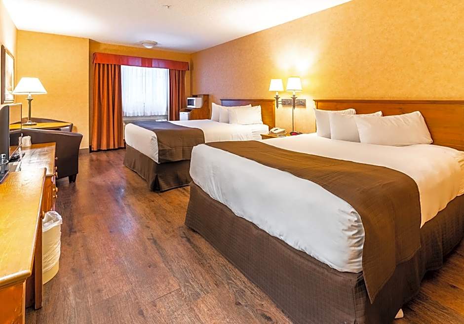 Canmore Inn & Suites