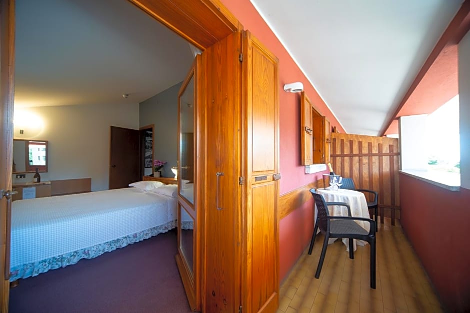 Photo 1 of 13 of Double Room
