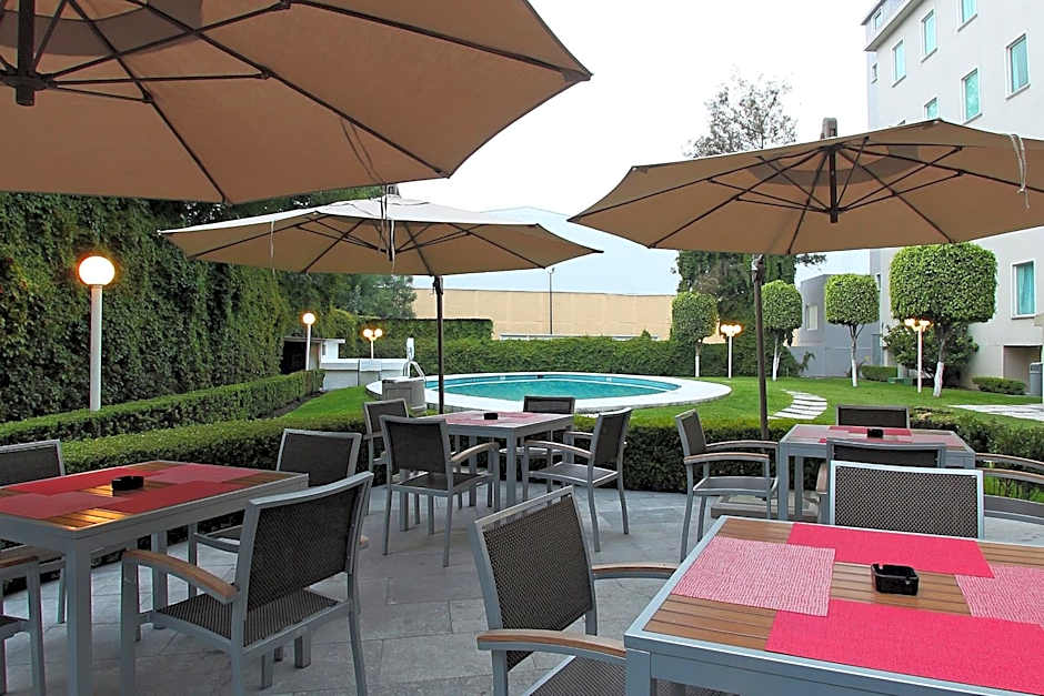 Fiesta Inn Express Perinorte