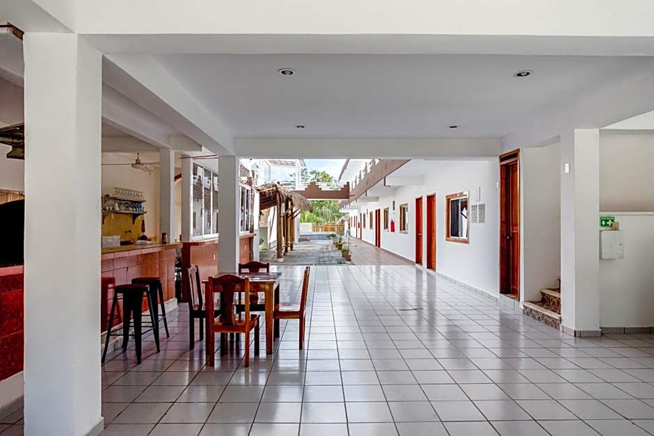 OYO Hotel Palma Real