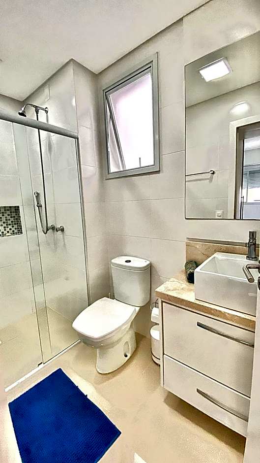 férias entre a Praia e a montanha c/piscina