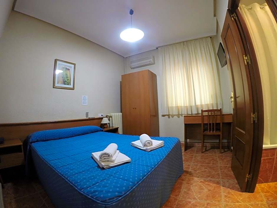 Hostal El Pilar