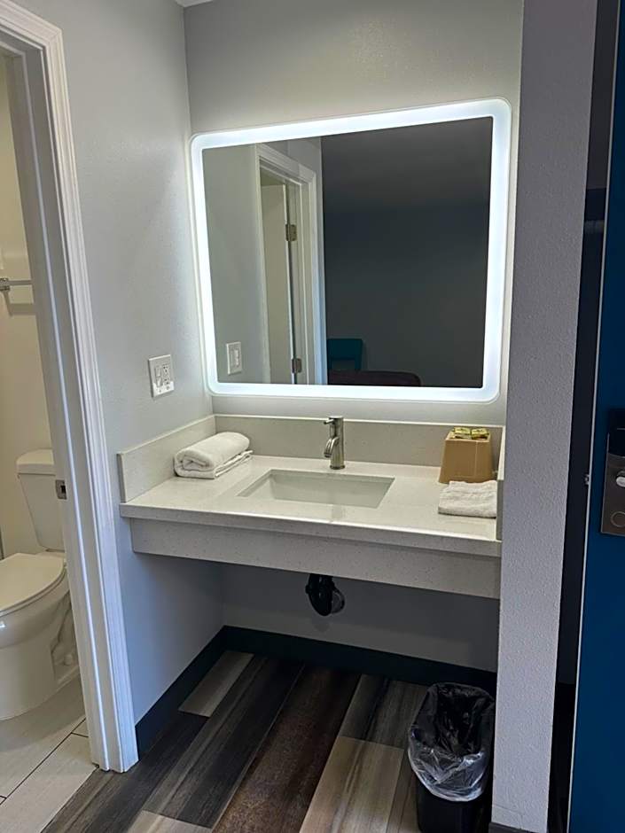 Sahara Inn - Los Angeles