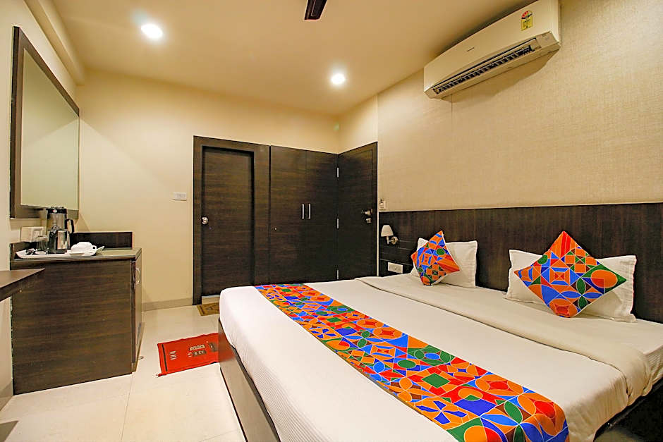 FabHotel Kamla Regency