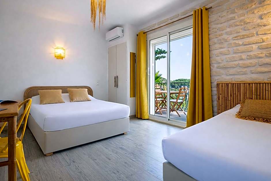 Hôtel Almanarre Plage - Hôtel Eco-Responsable face à la mer