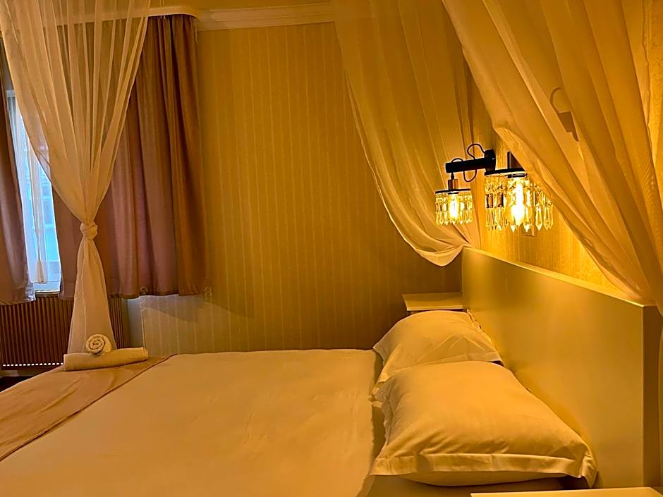 Cozy Hideout - Condo Hotel