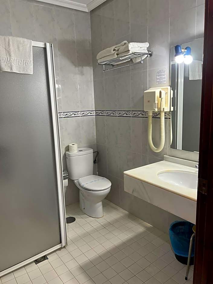 Hostal Sonsoles Madrid-Centro