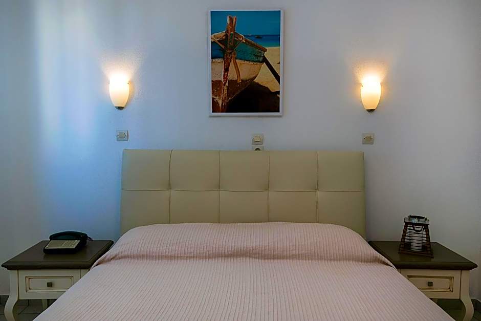 Diamond Apartments & Suites