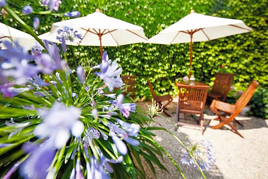THE GATE GARDEN Hotel