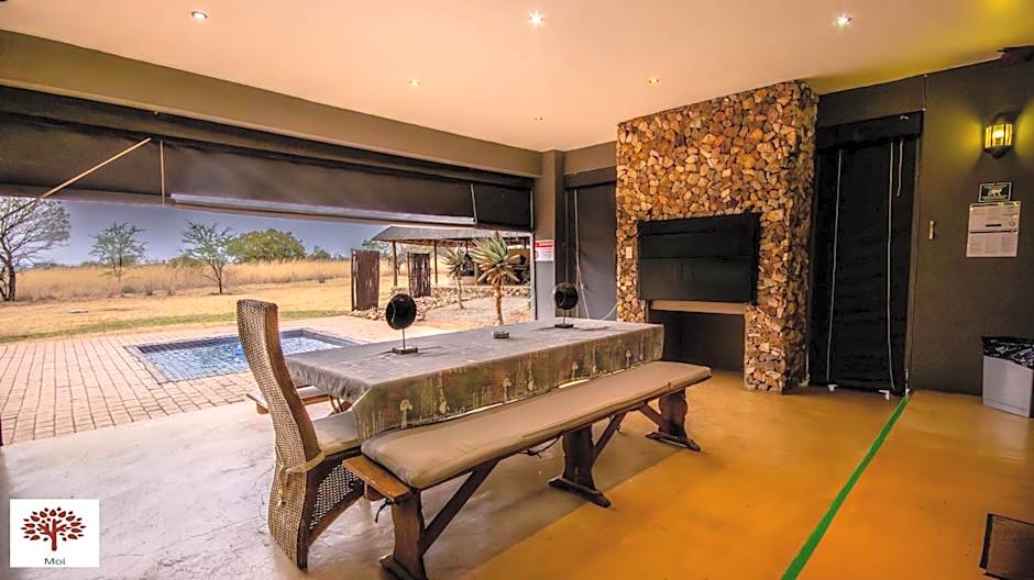 Zebula Golf and Wildlife Estate - The Milky Way Pax 12 - Moi Signature Luxury villa