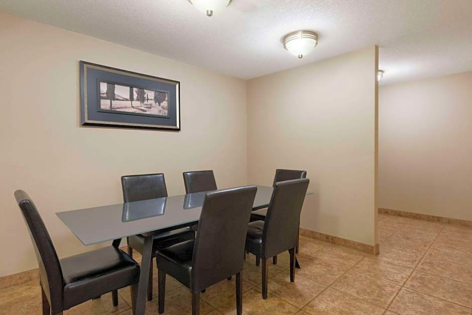 Super 8 Fort McMurray