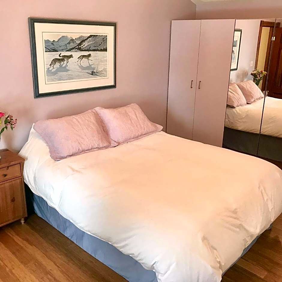 Fells Meadows Farmhouse on Country Property