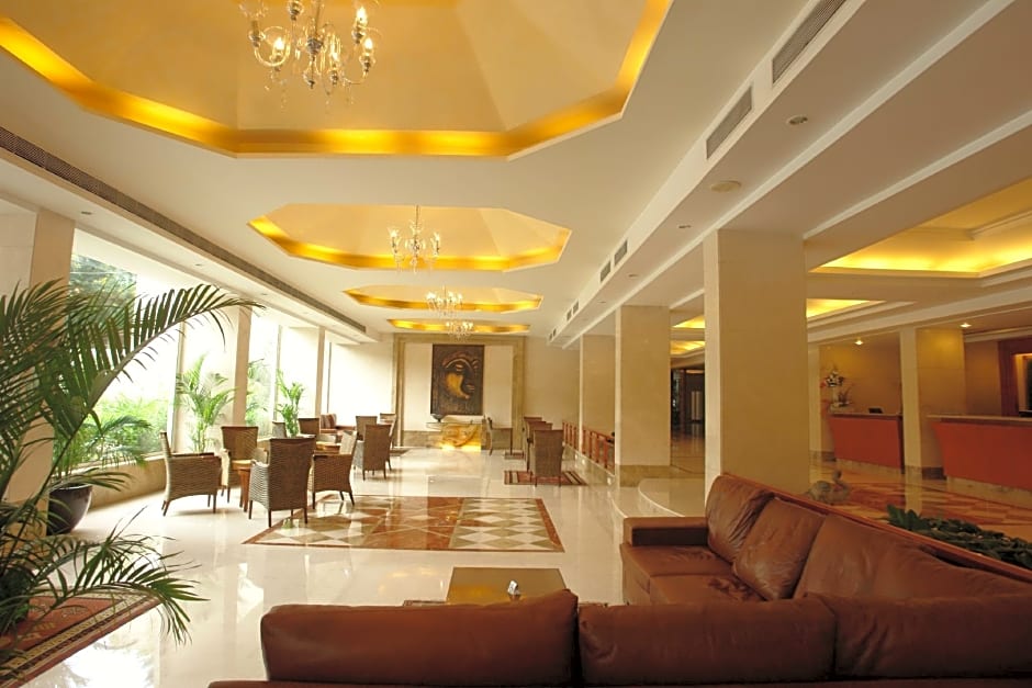 The Lalit Ashok Bangalore Hotel