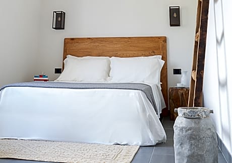 Double Deluxe Room