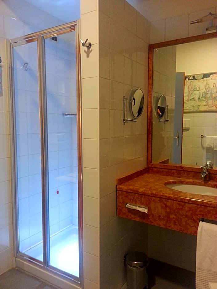 Albergo Della Roccia