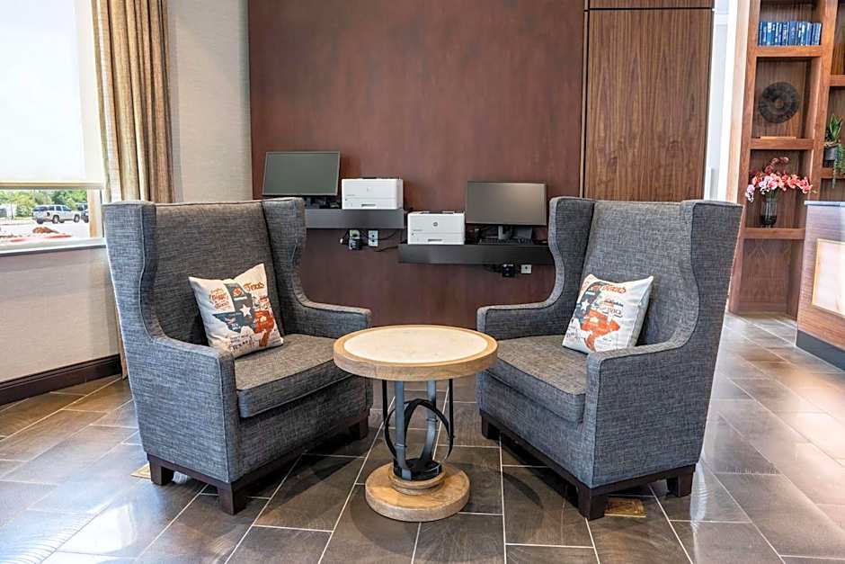 Drury Plaza Hotel Dallas Arlington