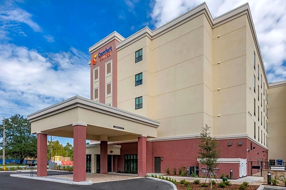 Comfort Suites Gainesville Near University