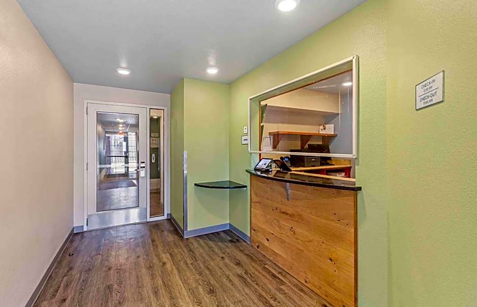 Extended Stay America Select Suites - Cleveland - Mentor