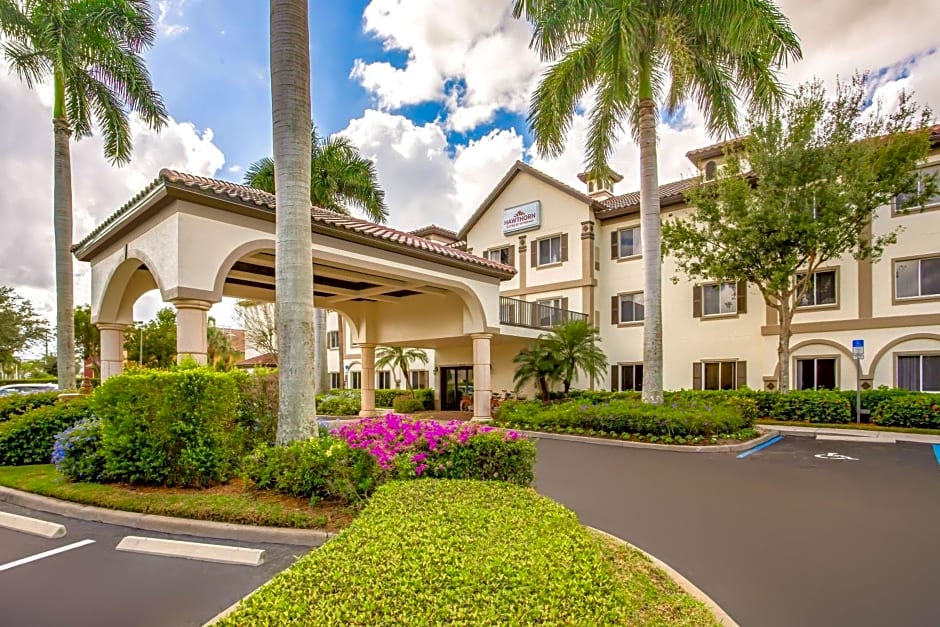 Hawthorn Extended Stay by Wyndham Naples