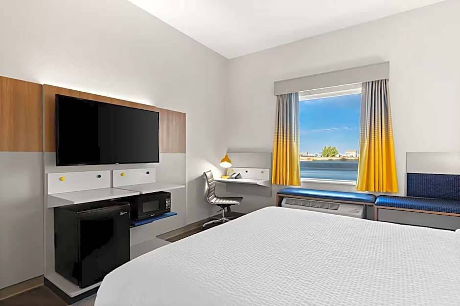 Holiday Inn Express And Suites George Quincy South