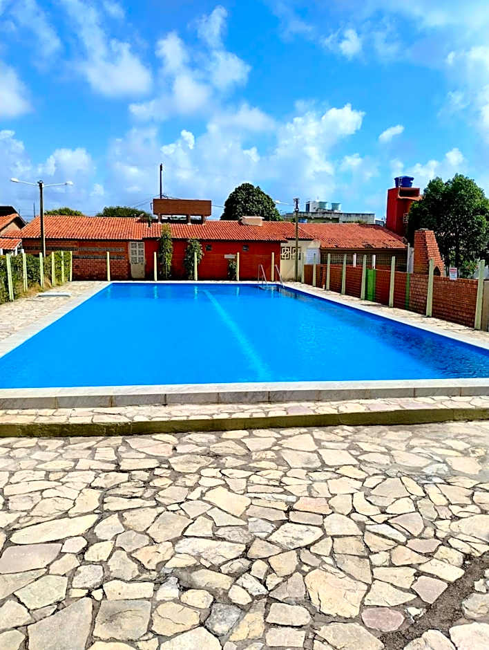 Casa em Tamandaré a 1km de Carneiros no Condomínio Cote d' Azur