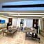 Queens Suite Hotel