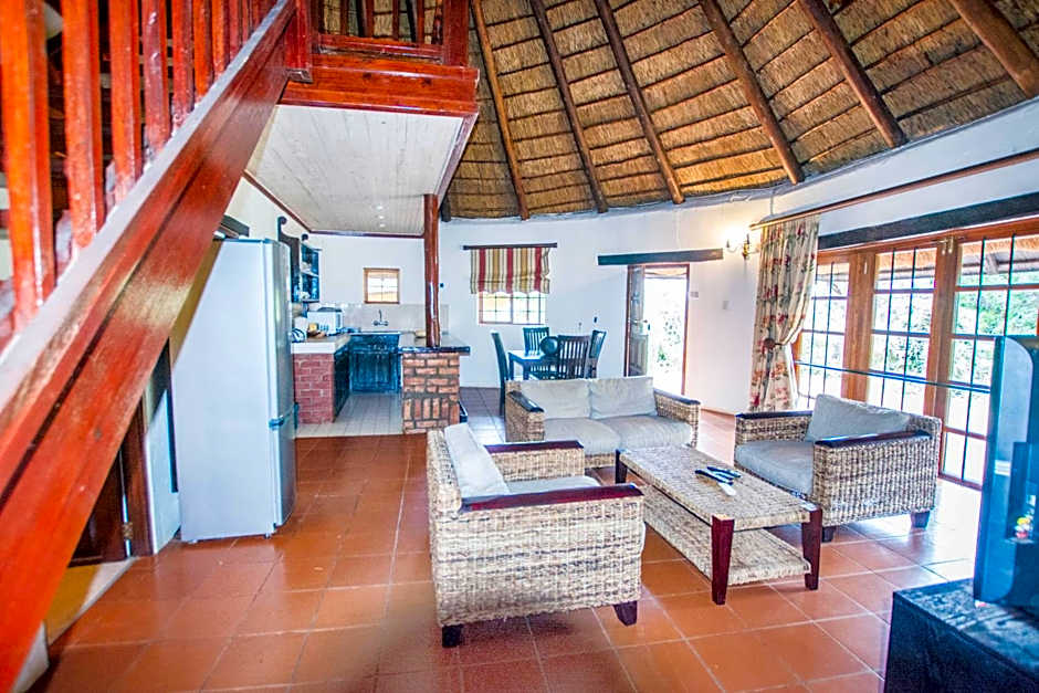 Hoyohoyo Koeltehuis Farm Lodge